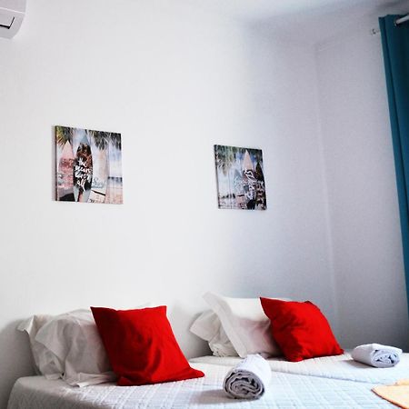 פורטימאו Ria Hostel Alvor מראה חיצוני תמונה