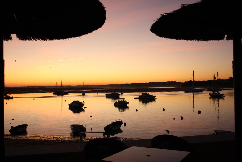 פורטימאו Ria Hostel Alvor מראה חיצוני תמונה