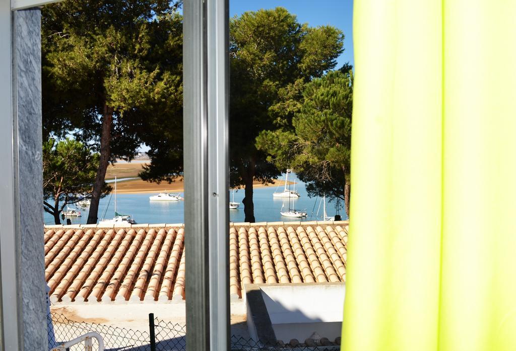 פורטימאו Ria Hostel Alvor מראה חיצוני תמונה
