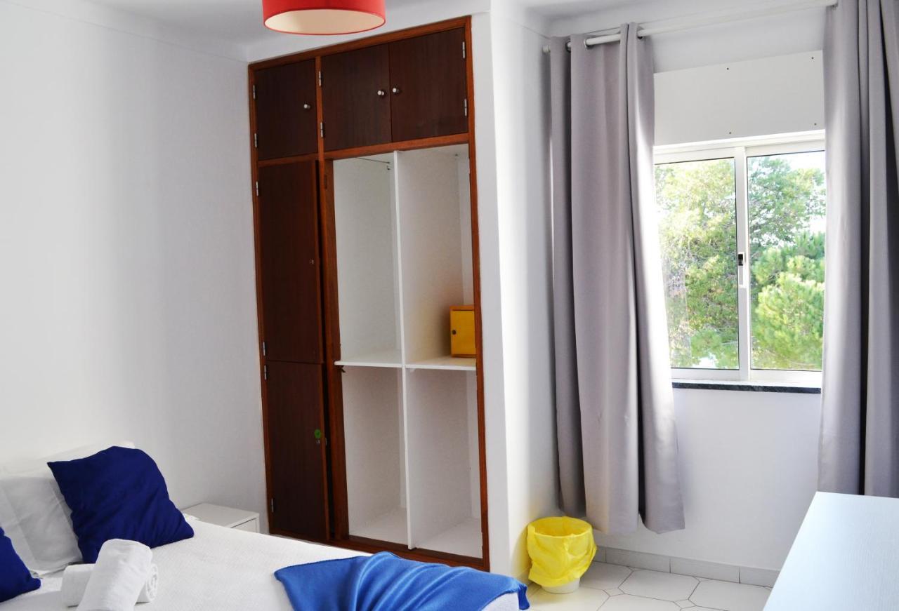 פורטימאו Ria Hostel Alvor מראה חיצוני תמונה