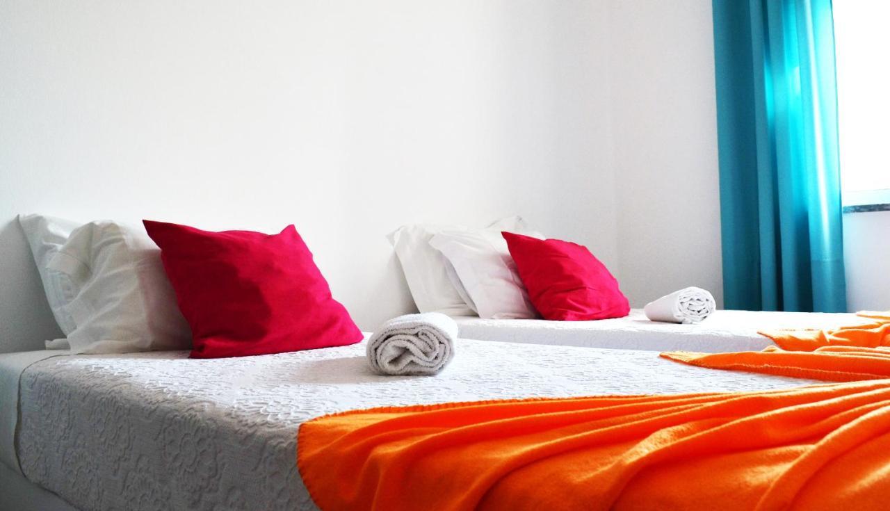פורטימאו Ria Hostel Alvor מראה חיצוני תמונה