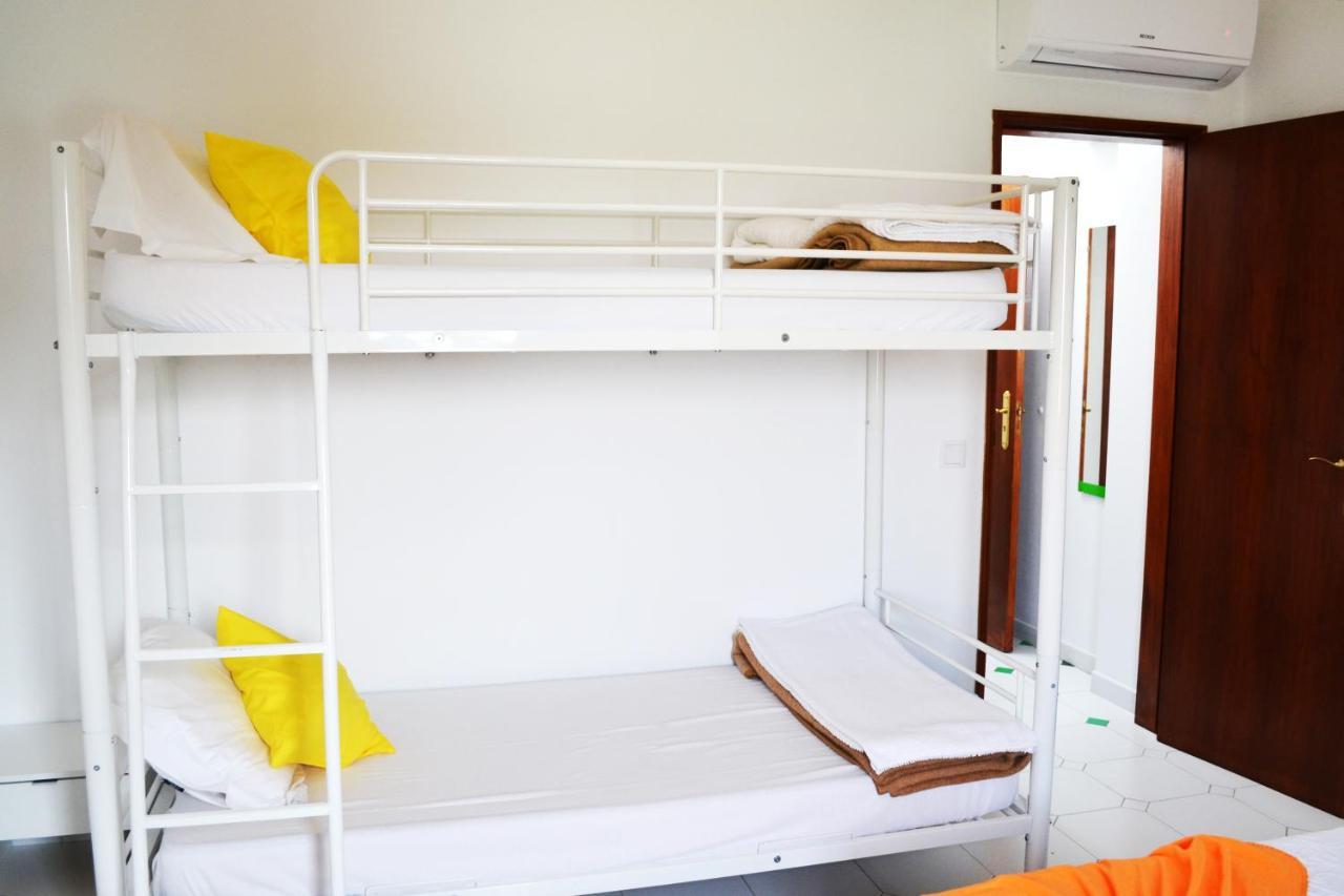פורטימאו Ria Hostel Alvor מראה חיצוני תמונה